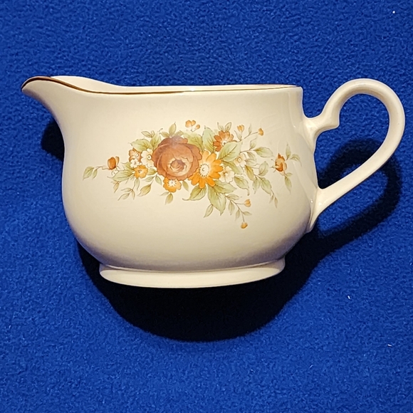 Keltcraft gravy dish vintage Santa Rosa patern - Picture 3 of 5